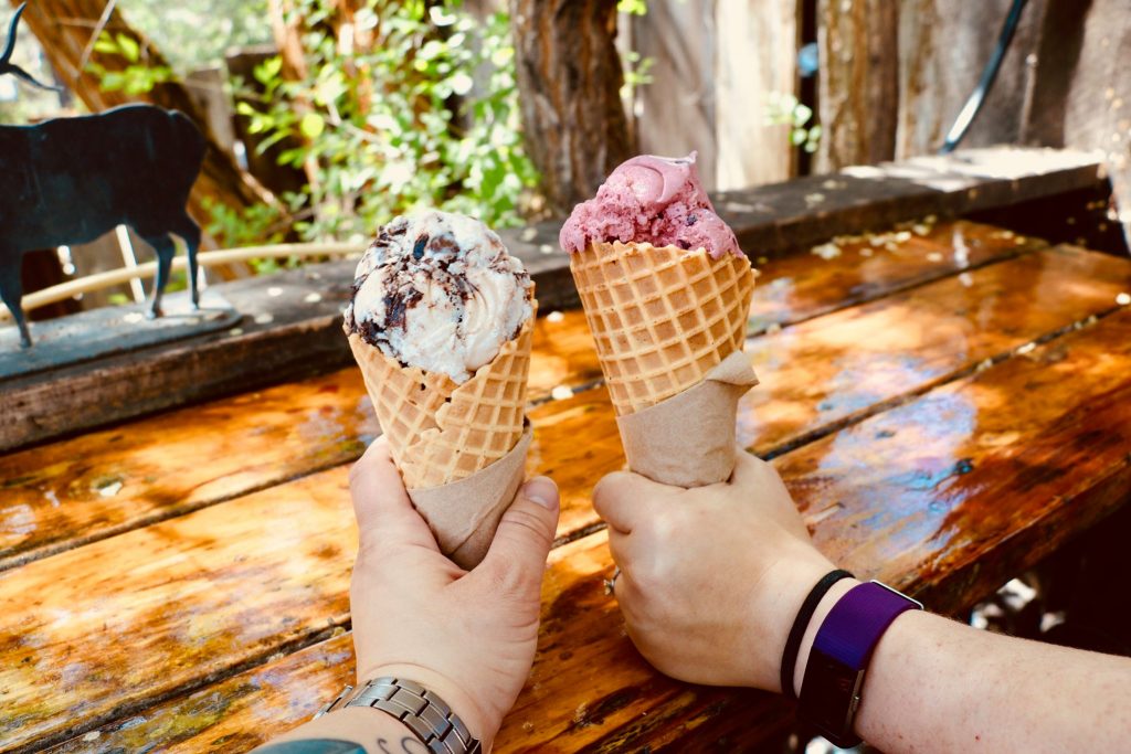 ice cream sheri's sweet shoppe winthrop washington